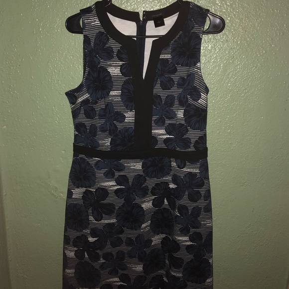 Floral Dress Ann Taylor. - Picture 2 of 3